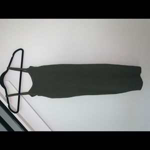 Comfy, sexy Hunter green dress